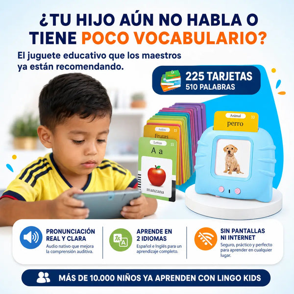 Niño colombiano metiendo una tarjeta parlante en el lector y repitiendo la palabra en voz alta